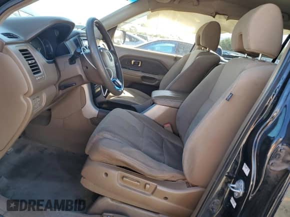 2006 Honda Pilot EX z VIN 2HKYF18466H521931, wystawiony jako Copart lot #85131545 z przebiegiem 157 614 mil mil oraz Szkoda całkowita • Salvage title. Historia ofert i sprzedaży dostępna na DreamBid. Obrazek 7.