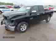 2020 Ram 1500 Tradesman z VIN 1C6RR6FG6LS116923, wystawiony jako IAAI lot #42120567 z przebiegiem 103 298 mil mil oraz . Historia ofert i sprzedaży dostępna na DreamBid. Obrazek 2.