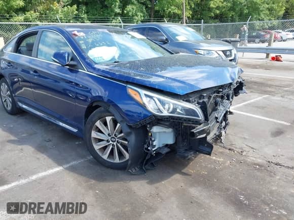 2017 Hyundai Sonata Limited с VIN 5NPE34AF4HH556852, выставлен на аукционе IAAI как лот 43146322 с пробегом 92 007 миль миль и . История ставок и продаж доступна на DreamBid. Изображение 19.