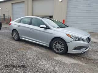 2015 Hyundai Sonata Sport с VIN 5NPE34AF4FH177086, выставлен на аукционе IAAI как лот 43273137 с пробегом 92 787 миль миль и . История ставок и продаж доступна на DreamBid. Изображение 1.