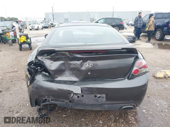 2008 Hyundai Tiburon GS с VIN KMHHM66D18U282699, выставлен на аукционе IAAI как лот 41290409 с пробегом 133 497 миль миль и . История ставок и продаж доступна на DreamBid. Изображение 17.