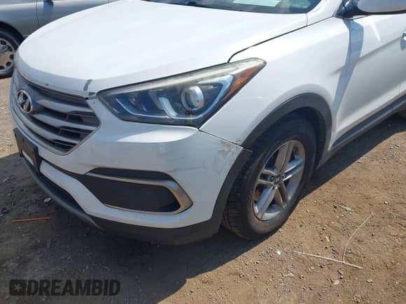 2018 Hyundai Santa Fe 2.4L with VIN 5XYZT3LB8JG531276, listed as a IAAI auction lot 43236520 with 106,259 mi miles and . Bid and sale history available at DreamBid. Image 6.