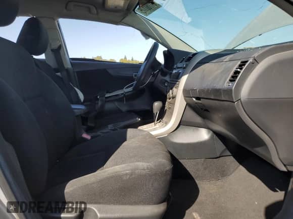 2011 Toyota Corolla S with VIN 2T1BU4EE0BC664025, listed as a Copart auction lot 81760175 with 290,744 mi miles and Salvage title. Bid and sale history available at DreamBid. Image 7.