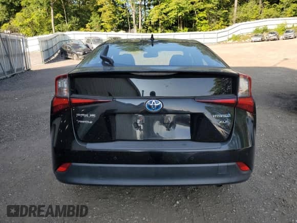 2019 Toyota Prius LE с VIN JTDL9RFU8K3011461, выставлен на аукционе Copart как лот 67965155 с пробегом 88 862 миль миль и Списание • Salvage title. История ставок и продаж доступна на DreamBid. Изображение 6.