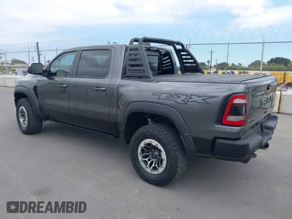 2021 Ram 1500 TRX с VIN 1C6SRFU98MN830249, выставлен на аукционе IAAI как лот 42766532 с пробегом 35 989 миль миль и . История ставок и продаж доступна на DreamBid. Изображение 3.