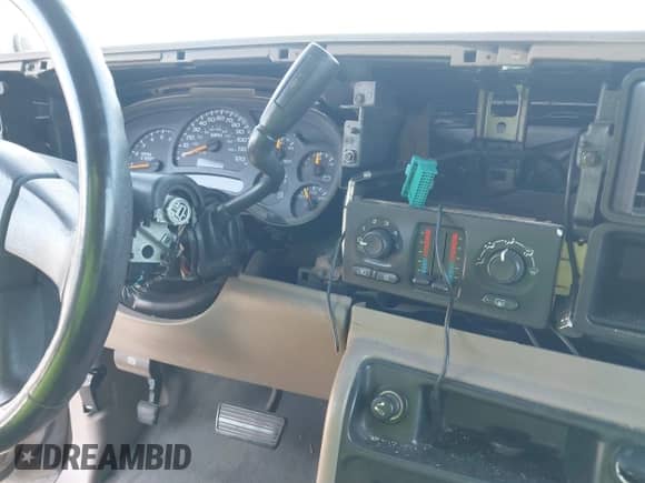 2004 Chevrolet Avalanche Z66 с VIN 3GNEC12T04G331664, выставлен на аукционе IAAI как лот 43056675 с пробегом 209 767 миль миль и . История ставок и продаж доступна на DreamBid. Изображение 6.