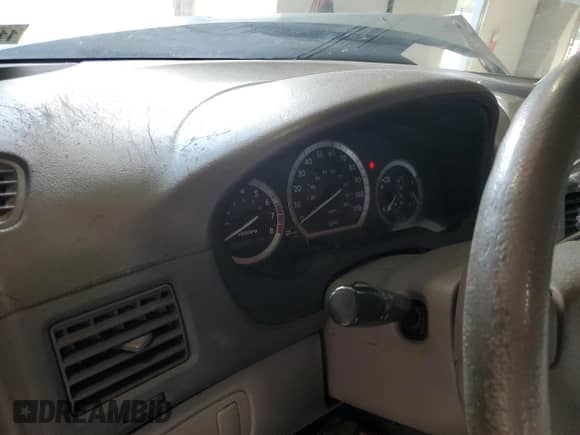 2010 Toyota Sienna CE z VIN 5TDKK4CC0AS341428, wystawiony jako Copart lot #84025485 z przebiegiem Nie podano mil oraz Szkoda całkowita • Salvage title. Historia ofert i sprzedaży dostępna na DreamBid. Obrazek 9.