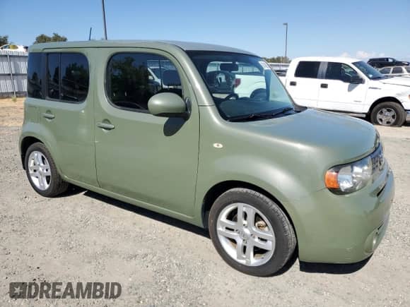 2010 Nissan Cube S Krom Edition z VIN JN8AZ2KR2AT167353, wystawiony jako Copart lot #67149035 z przebiegiem 184 685 mil mil oraz Czysty tytuł • Clean title. Historia ofert i sprzedaży dostępna na DreamBid. Obrazek 4.