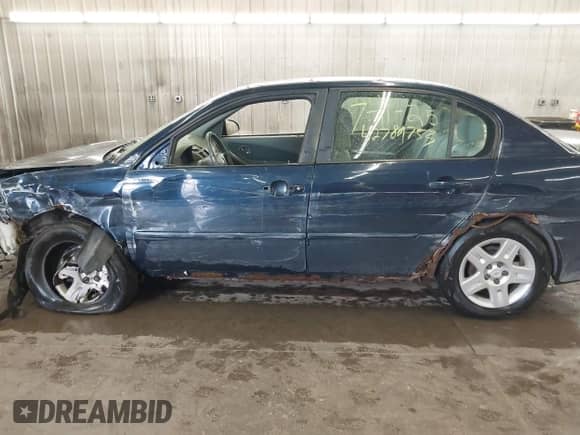 2007 Chevrolet Malibu 1LT z VIN 1G1ZT58F87F219910, wystawiony jako IAAI lot #42771047 z przebiegiem 217 731 mil mil oraz . Historia ofert i sprzedaży dostępna na DreamBid. Obrazek 15.