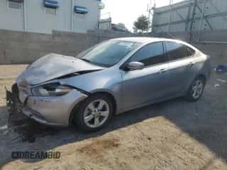 2016 Dodge Dart SXT z VIN 1C3CDFBBXGD593795, wystawiony jako Copart lot #67683405 z przebiegiem 87 524 mil mil oraz Szkoda całkowita • Salvage title. Historia ofert i sprzedaży dostępna na DreamBid. Obrazek 1.
