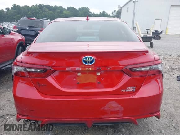 2023 Toyota Camry Hybrid XSE с VIN 4T1K31AK8PU058622, выставлен на аукционе IAAI как лот 42650561 с пробегом 2 456 миль миль и . История ставок и продаж доступна на DreamBid. Изображение 17.