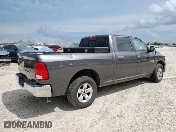 2020 Ram 1500 SLT z VIN 1C6RR6TTXLS102542, wystawiony jako Copart lot #62122005 z przebiegiem 102 283 mil mil oraz Szkoda całkowita • Salvage title. Historia ofert i sprzedaży dostępna na DreamBid. Obrazek 3.