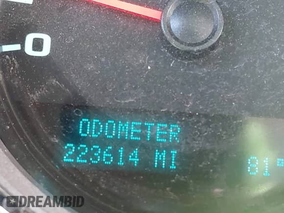 2013 Chevrolet Silverado 1500 LT with VIN 3GCPKSE76DG183528, listed as a IAAI auction lot 43109697 with 223,614 mi miles and . Bid and sale history available at DreamBid. Image 16.