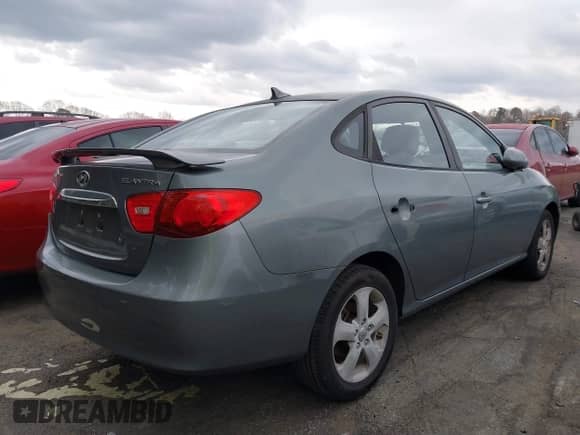 2010 Hyundai Elantra GLS with VIN KMHDU4AD9AU016685, listed as a IAAI auction lot 41852371 with 193,150 mi miles and . Bid and sale history available at DreamBid. Image 4.