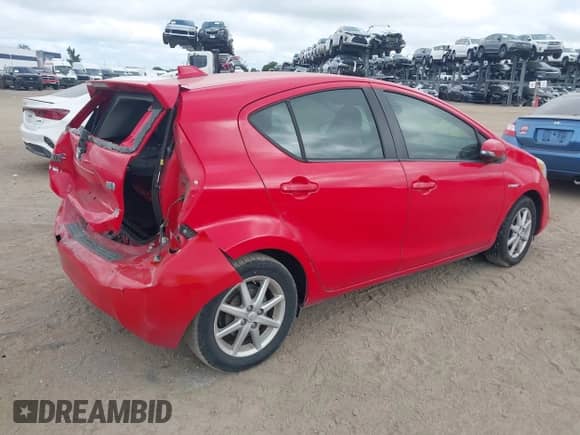 2015 Toyota Prius One z VIN JTDKDTB38F1092645, wystawiony jako IAAI lot #43417883 z przebiegiem 134 048 mil mil oraz . Historia ofert i sprzedaży dostępna na DreamBid. Obrazek 4.