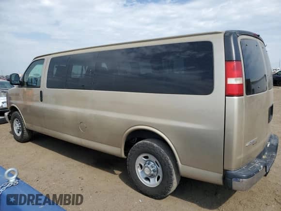2009 Chevrolet Express Passenger с VIN 1GAHG39K691162400, выставлен на аукционе Copart как лот 69941455 с пробегом 93 557 миль миль и Списание • Salvage title. История ставок и продаж доступна на DreamBid. Изображение 2.