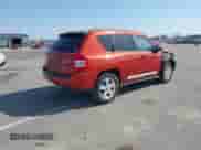 2010 Jeep Compass Latitude с VIN 1J4NF1FB6AD620326, выставлен на аукционе IAAI как лот 41779502 с пробегом 92 550 миль миль и . История ставок и продаж доступна на DreamBid. Изображение 4.
