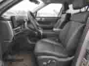 2024 Hyundai Santa Fe SEL с VIN 5NMP2DGL0RH011559, выставлен на аукционе Copart как лот 80682454 с пробегом 5 406 миль миль и Списание • Salvage title. История ставок и продаж доступна на DreamBid. Изображение 7.