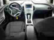 2013 Chevrolet Volt z VIN 1G1RA6E42DU113510, wystawiony jako Copart lot #69728015 z przebiegiem 121 198 mil mil oraz Szkoda całkowita • Salvage title. Historia ofert i sprzedaży dostępna na DreamBid. Obrazek 8.