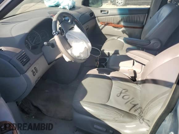 2004 Toyota Sienna XLE z VIN 5TDZA22C94S157598, wystawiony jako Copart lot #80141885 z przebiegiem 138 126 mil mil oraz Szkoda całkowita • Salvage title. Historia ofert i sprzedaży dostępna na DreamBid. Obrazek 7.