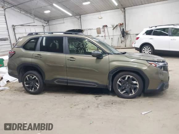 2025 Subaru Forester Limited с VIN JF2SLDRC0SH448510, выставлен на аукционе IAAI как лот 43276377 с пробегом 9 065 миль миль и . История ставок и продаж доступна на DreamBid. Изображение 14.