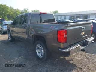 2015 Chevrolet Silverado 1500 LT z VIN 3GCUKREC4FG160244, wystawiony jako IAAI lot #42753691 z przebiegiem 152 822 mil mil oraz . Historia ofert i sprzedaży dostępna na DreamBid. Obrazek 3.