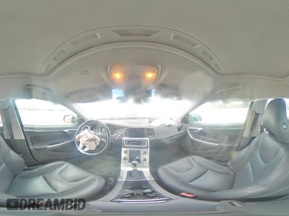 2018 Volvo S60 Inscription с VIN LYV402HK3JB168867, выставлен на аукционе Copart как лот 50984625 с пробегом 61 262 миль миль и Списание • Salvage title. История ставок и продаж доступна на DreamBid. Изображение 12.