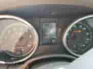 2012 Jeep Grand Cherokee Laredo z VIN 1C4RJEAG0CC137309, wystawiony jako Copart lot #71566755 z przebiegiem 178 785 mil mil oraz Szkoda całkowita • Salvage title. Historia ofert i sprzedaży dostępna na DreamBid. Obrazek 9.