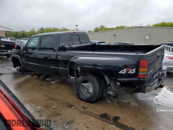 2007 Chevrolet Silverado 3500 DRW LT3 с VIN 1GCJK33D07F157386, выставлен на аукционе Copart как лот 55004794 с пробегом 151 957 миль миль и Списание • Salvage title. История ставок и продаж доступна на DreamBid. Изображение 2.