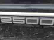 1999 Chevrolet Suburban with VIN 3GNGK26J8XG220021, listed as a IAAI auction lot 42145815 with 172,956 mi miles and . Bid and sale history available at DreamBid. Image 12.