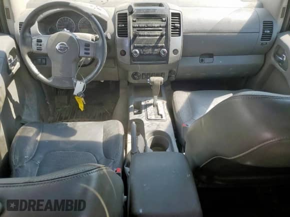 2011 Nissan Frontier SV z VIN 1N6AD0FV2BC442224, wystawiony jako Copart lot #69125265 z przebiegiem Nie podano mil oraz Czysty tytuł • Clean title. Historia ofert i sprzedaży dostępna na DreamBid. Obrazek 8.