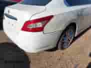 2014 Nissan Maxima S z VIN 1N4AA5AP2EC499387, wystawiony jako IAAI lot #36105707 z przebiegiem 190 187 mil mil oraz . Historia ofert i sprzedaży dostępna na DreamBid. Obrazek 14.