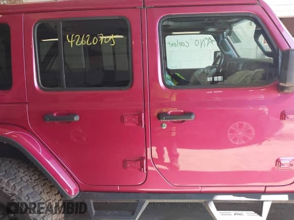 2021 Jeep Wrangler Unlimited Rubicon with VIN 1C4HJXFG4MW849855, listed as a IAAI auction lot 42620705 with 17,510 mi miles and . Bid and sale history available at DreamBid. Image 13.