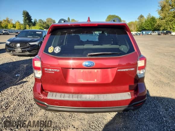 2018 Subaru Forester Premium z VIN JF2SJAECXJH568730, wystawiony jako Copart lot #80960245 z przebiegiem Nie podano mil oraz Szkoda całkowita • Salvage title. Historia ofert i sprzedaży dostępna na DreamBid. Obrazek 6.
