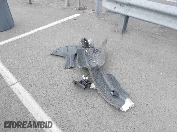 2020 Hyundai Venue SEL with VIN KMHRC8A3XLU023008, listed as a IAAI auction lot 41930278 with 64,551 mi miles and . Bid and sale history available at DreamBid. Image 12.