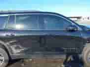 2025 Chevrolet Traverse FWD LT с VIN 1GNERGRS8SJ175948, выставлен на аукционе IAAI как лот 43214313 с пробегом 13 699 миль миль и . История ставок и продаж доступна на DreamBid. Изображение 14.