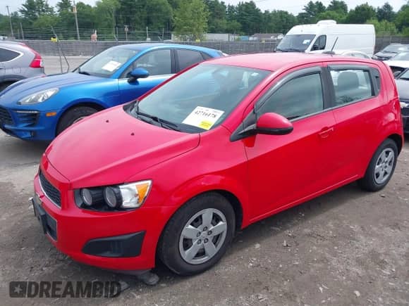 2015 Chevrolet Sonic LS with VIN 1G1JA6SG2F4202444, listed as a IAAI auction lot 42716178 with 124,631 mi miles and . Bid and sale history available at DreamBid. Image 17.