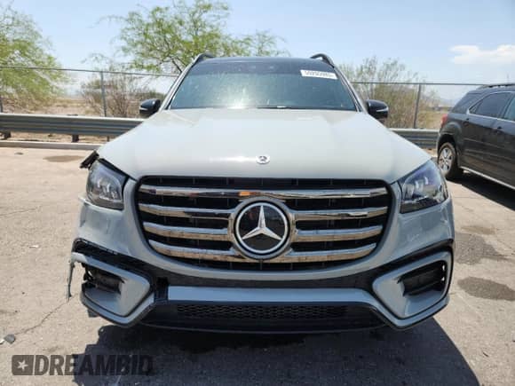 2024 Mercedes-Benz GLS 580 z VIN 4JGFF8FE6RB226910, wystawiony jako Copart lot #59205985 z przebiegiem 8 161 mil mil oraz Szkoda całkowita • Salvage title. Historia ofert i sprzedaży dostępna na DreamBid. Obrazek 5.