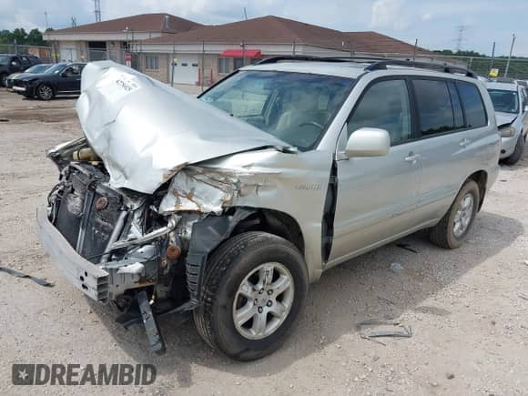 2003 Toyota Highlander с VIN JTEHF21A030142465, выставлен на аукционе IAAI как лот 42756025 с пробегом 256 799 миль миль и . История ставок и продаж доступна на DreamBid. Изображение 17.