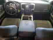 2018 Ram 1500 Big Horn z VIN 3C6RR6LT5JG171224, wystawiony jako Copart lot #46656885 z przebiegiem 145 174 mil mil oraz Czysty tytuł • Clean title. Historia ofert i sprzedaży dostępna na DreamBid. Obrazek 8.