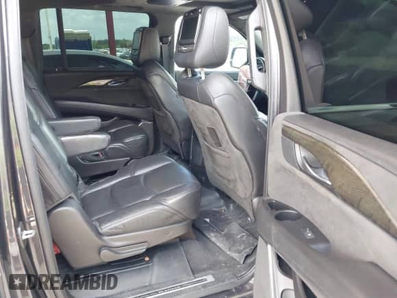2016 Cadillac Escalade ESV Platinum с VIN 1GYS4KKJ8GR294939, выставлен на аукционе IAAI как лот 42754303 с пробегом 149 270 миль миль и . История ставок и продаж доступна на DreamBid. Изображение 8.