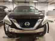 2018 Nissan Murano SV z VIN 5N1AZ2MG7JN175827, wystawiony jako IAAI lot #41764645 z przebiegiem 62 887 mil mil oraz . Historia ofert i sprzedaży dostępna na DreamBid. Obrazek 13.