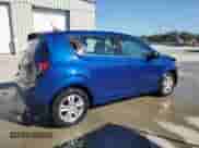 2012 Chevrolet Sonic LT с VIN 1G1JD6SB7C4221207, выставлен на аукционе Copart как лот 71723335 с пробегом 184 375 миль миль и Списание • Salvage title. История ставок и продаж доступна на DreamBid. Изображение 3.