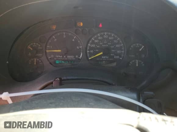 2000 Chevrolet S-10 LS ZR2 с VIN 1GCCT19W0Y8129015, выставлен на аукционе Copart как лот 57793935 с пробегом 262 671 миль миль и Списание • Salvage title. История ставок и продаж доступна на DreamBid. Изображение 9.