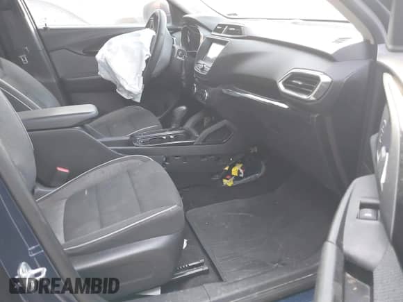 2022 Chevrolet TrailBlazer LT с VIN KL79MPSL0NB023654, выставлен на аукционе IAAI как лот 43460272 с пробегом 110 873 миль миль и . История ставок и продаж доступна на DreamBid. Изображение 5.