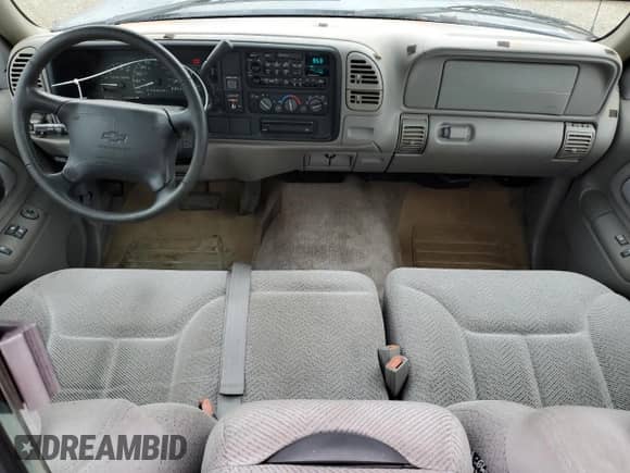 1997 Chevrolet Silverado 1500 with VIN 1GCEC14R5VZ187489, listed as a Copart auction lot 87211824 with 211,353 mi miles and Clean title. Bid and sale history available at DreamBid. Image 8.