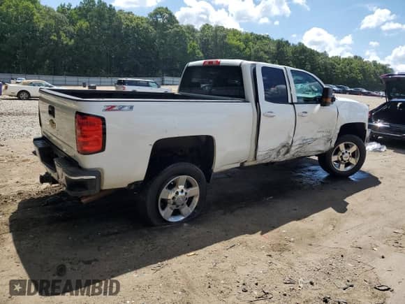 2016 Chevrolet Silverado 2500HD LT with VIN 1GC2KVEG1GZ407479, listed as a Copart auction lot 66373795 with 97,886 mi miles and Salvage title. Bid and sale history available at DreamBid. Image 3.