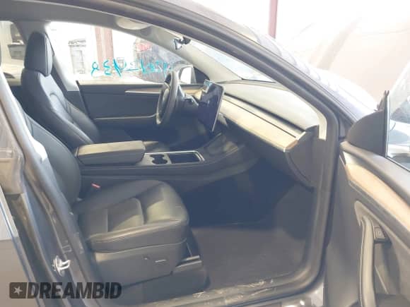 2023 Tesla Model Y Long Range с VIN 7SAYGDEE5PA203388, выставлен на аукционе IAAI как лот 42612438 с пробегом 38 548 миль миль и . История ставок и продаж доступна на DreamBid. Изображение 5.