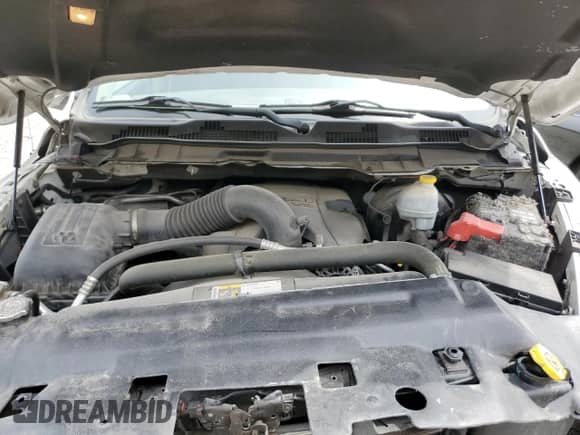 2015 Ram 1500 Laramie Limited z VIN 1C6RR7PTXFS788389, wystawiony jako Copart lot #54526215 z przebiegiem 86 333 mil mil oraz Szkoda całkowita • Salvage title. Historia ofert i sprzedaży dostępna na DreamBid. Obrazek 11.