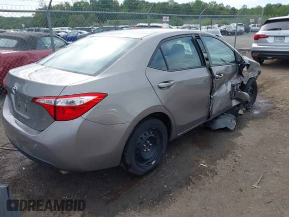 2016 Toyota Corolla L with VIN 2T1BURHE6GC622846, listed as a IAAI auction lot 43294952 with 96,510 mi miles and . Bid and sale history available at DreamBid. Image 4.